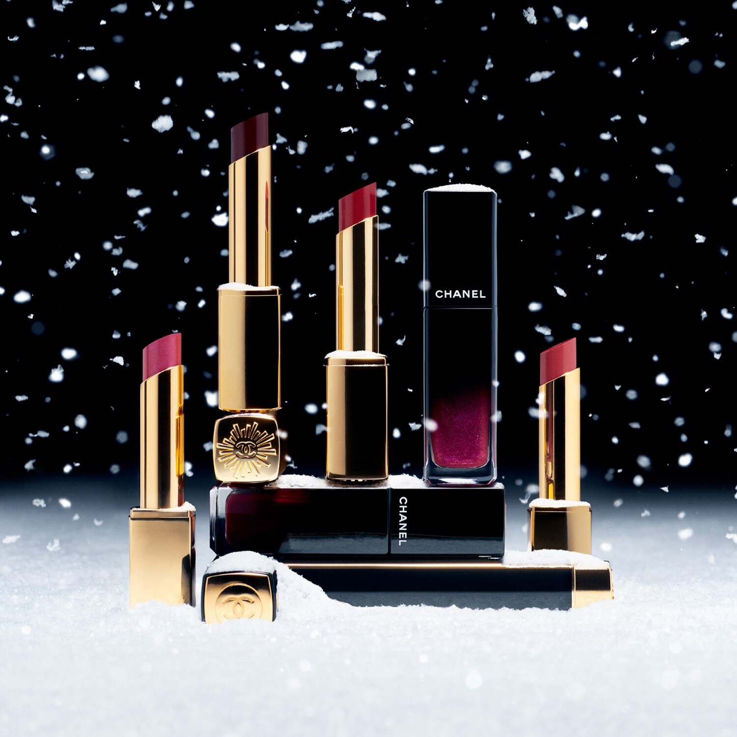 La barra de labios líquida brillante de larga duración